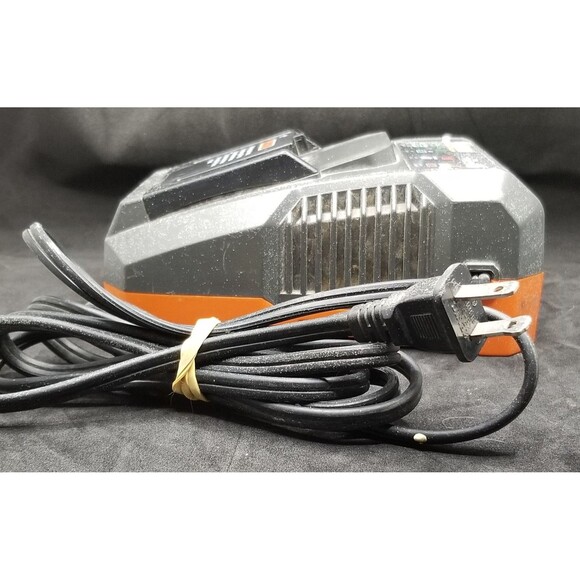 Ridgid 18v charger 86092 tested as to powering on - Picture 6 of 9